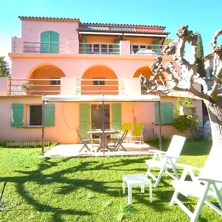 Apartment Cote Jardin - T2 Avec Terrasse Couverte Et Jardin *